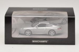 Porsche 911 996 Carrera Aniversar 40 De Ani Argintiu Minichamps 1:43 436061070 Metal - imaginea 4 din 5