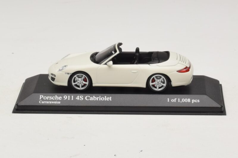 Porsche 911 997 Carrera 4S Cabriolet Alb Minichamps 1:43 Porsche 911 997 Carrera 4S Cabriolet Alb Minichamps 1:43 400066431 Metal