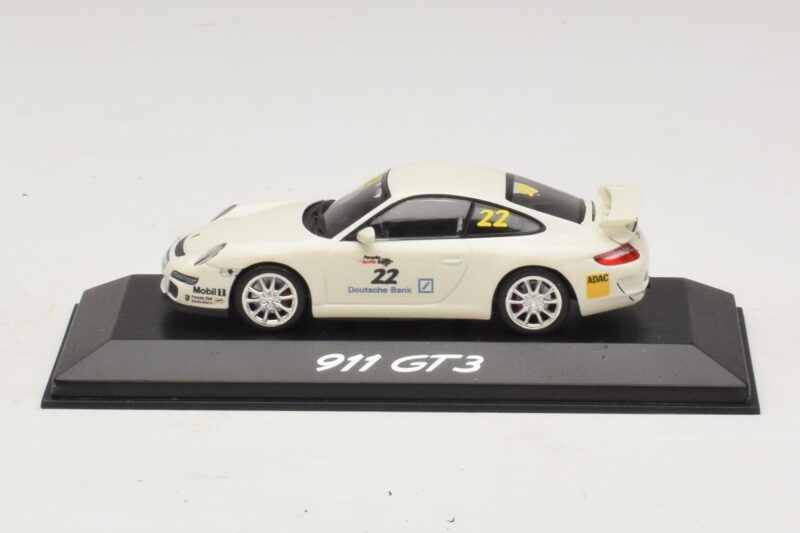 Porsche 911 997 GT3 #22 Alb Minichamps 1:43 Porsche 911 997 GT3 #22 Alb Minichamps 1:43 WAP020102016 Metal