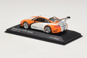 Porsche 911 997 GT3 R Hybrid Presentation 2010 Minichamps 1:43 410108900 Metal - imaginea 3 din 4