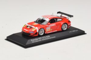 Porsche 911 997 GT3 RSR GT2 #97 M. Holzer / R. Westbrook 24 Hours of Le Mans 2010 Minichamps 1:43 410106997 Metal - imaginea 2 din 4