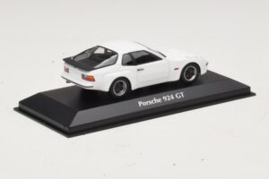 Porsche 924 GT Alb Maxichamps 1:43 940066121 Metal - imaginea 2 din 4