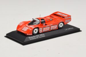 Porsche 962 IMSA #8 A.J. Foyt / B. Wollek 12 Hours of Sebring 1985 Minichamps 1:43 400856508 Metal - imaginea 2 din 4