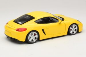 Porsche Cayman 981 Galben Minichamps 1:18 110062220 Metal - imaginea 3 din 8
