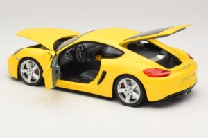 Porsche Cayman 981 Galben Minichamps 1:18 110062220 Metal - imaginea 5 din 8
