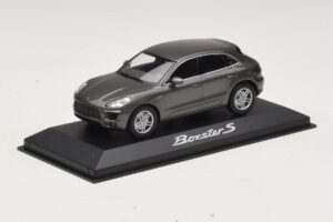 Porsche Macan S Diesel 95B Bronz Metalizat Minichamps 1:43 WAP0201510E Metal - imaginea 2 din 4