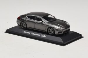 Porsche Panamera 970 Turbo Gri Metalizat Maxichamps 1:43 940062371 Metal - imaginea 3 din 4