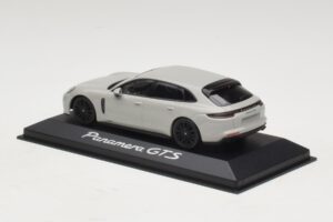 Porsche Panamera GTS 971 Chalk Grey Minichamps 1:43 WAP0207640J Metal - imaginea 3 din 4