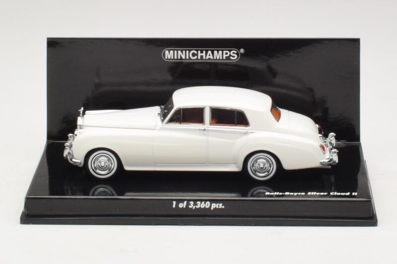 Rolls-Royce Silver Cloud II Alb Minichamps 1:43 Rolls-Royce Silver Cloud II Alb Minichamps 1:43 436134900 Metal