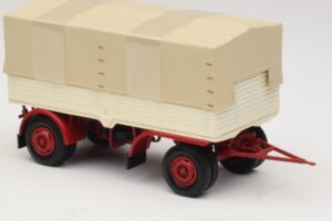 Remorcă de Camion Prelată Alb Roșu Minichamps 1:43 439159096 Metal - imaginea 4 din 6