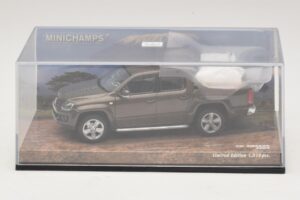 Volkswagen Amarok Maro Metalizat Minichamps 1:43 436058361 Metal - imaginea 4 din 5