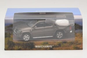 Volkswagen Amarok Maro Metalizat Minichamps 1:43 436058361 Metal - imaginea 5 din 5