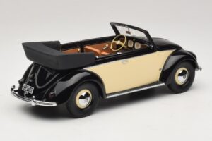 Volkswagen Beetle Cabriolet Negru Crem Minichamps 1:18 107054131 Rășină - imaginea 2 din 6