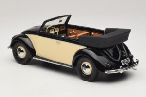 Volkswagen Beetle Cabriolet Negru Crem Minichamps 1:18 107054131 Rășină - imaginea 5 din 6