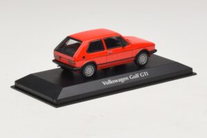 Volkswagen Golf GTI Mk1 Roșu Maxichamps 1:43 940055170 Metal - imaginea 2 din 4