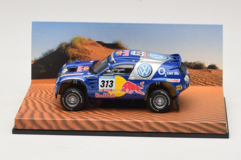 Volkswagen Race Touareg Red Bull #313 Ediție Dealer 2005 Minichamps 1:43 7LO099400PD313 Metal
