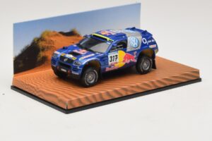 Volkswagen Race Touareg Red Bull #317 Ediție Dealer 2005 Minichamps 1:43 7LO099400PD317 Metal - imaginea 2 din 5