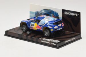 Volkswagen Race Touareg Red Bull #317 Gordon / von Zitzewitz Dakar Rally 2005 Minichamps 1:43 436055317 Metal - imaginea 3 din 5