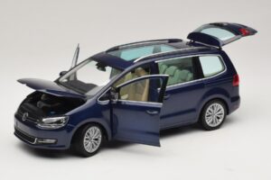 Volkswagen Sharan Blue Metallic Minichamps 1:18 110051000 Metal - imaginea 2 din 8