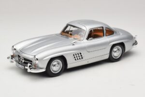 Mercedes 300 SL W198 Gullwing argintiu Norev 1:18 183857 Metal