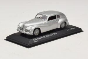 Alfa Romeo 6C 2500 Freccia d'Oro Argintiu Minichamps 1:43 400120480 Metal - imaginea 2 din 5