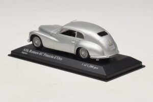 Alfa Romeo 6C 2500 Freccia d'Oro Argintiu Minichamps 1:43 400120480 Metal - imaginea 3 din 5