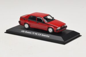 Alfa Romeo 75 V6 3.0 America Roșu Maxichamps 1:43 940120461 Metal - imaginea 3 din 5