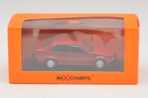 Alfa Romeo 75 V6 3.0 America Roșu Maxichamps 1:43 940120461 Metal - imaginea 5 din 5