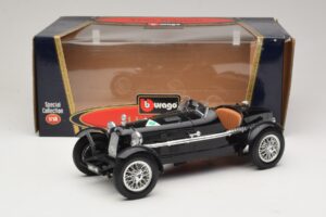 Alfa Romeo 8C Monza Negru Bburago 1:18 3014-P1 Metal - imaginea 6 din 6