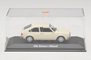Alfa Romeo Alfasud Alb Maxichamps 1:43 940120101 Metal - imaginea 4 din 5