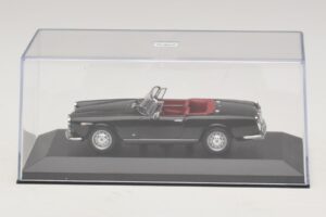 Alfa Romeo Giulia Spider Negru Minichamps 1:43 400120730 Metal - imaginea 4 din 5