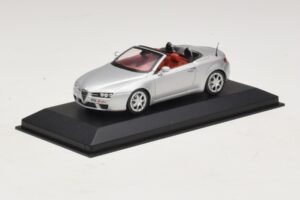 Alfa Romeo Giulia Spider Argintiu Minichamps 1:43 400120731 Metal - imaginea 2 din 5