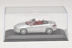 Alfa Romeo Giulia Spider Argintiu Minichamps 1:43 400120731 Metal - imaginea 4 din 5