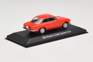 Alfa Romeo Giulia Sprint GTA Roșu Maxichamps 1:43 940120440 Metal - imaginea 2 din 5