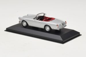 Alfa Romeo Spider 916 3.2 V6 24V Argintiu Minichamps 1:43 400120330 Metal - imaginea 3 din 5