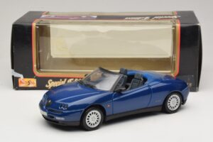 Alfa Romeo Spider 916 Albastru Maisto 1:18 31831 Metal - imaginea 8 din 8