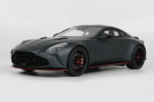 Aston Martin Vantage S Satin Xenon Grey GT Spirit 1:18 GT1017 Rășină - imaginea 2 din 2