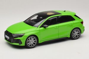 Audi RS3 8Y Sportback Kyalami Green Norev 1:18 188390 Metal