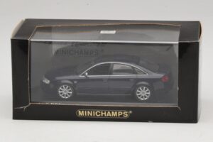 Audi RS6 C5 Albastru Metalizat Minichamps 1:43 400011702 Metal - imaginea 5 din 5