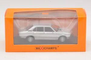 BMW 520 E12 Argintiu Maxichamps 1:43 940023000 Metal - imaginea 5 din 5