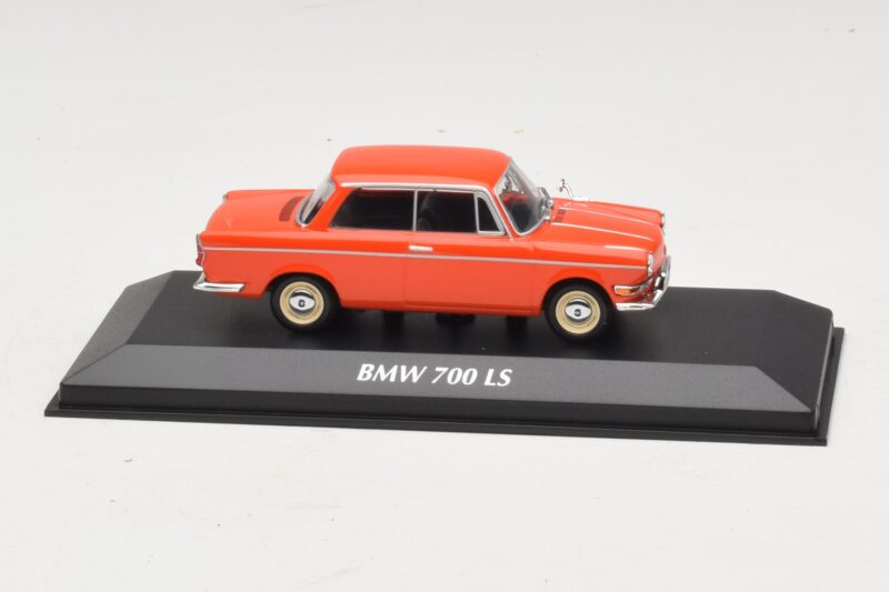 BMW 700 LS Roșu Maxichamps 1:43 940023701 Metal