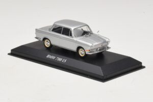 BMW 700 LS Argintiu Maxichamps 1:43 940023700 Metal - imaginea 3 din 5