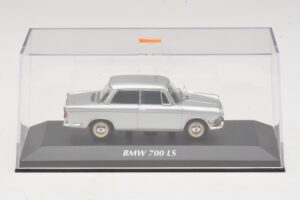 BMW 700 LS Argintiu Maxichamps 1:43 940023700 Metal - imaginea 4 din 5