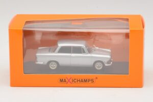 BMW 700 LS Argintiu Maxichamps 1:43 940023700 Metal - imaginea 5 din 5