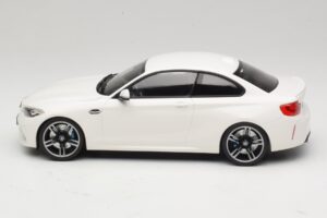 BMW M2 F87 Alb Minichamps 1:18 155026104 Metal - imaginea 3 din 6