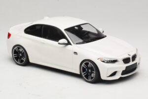BMW M2 F87 Alb Minichamps 1:18 155026104 Metal - imaginea 4 din 6