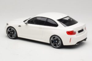 BMW M2 F87 Alb Minichamps 1:18 155026104 Metal - imaginea 5 din 6