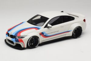 BMW M4 F82 Liberty Walk Cutie De Schimb GT Spirit 1:18 GT067-R1 Rășină