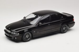 BMW M5 E39 Negru KK-Scale 1:18 KKDC181623 Metal