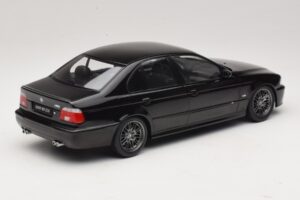 BMW M5 E39 Negru KK-Scale 1:18 KKDC181623 Metal - imaginea 2 din 6